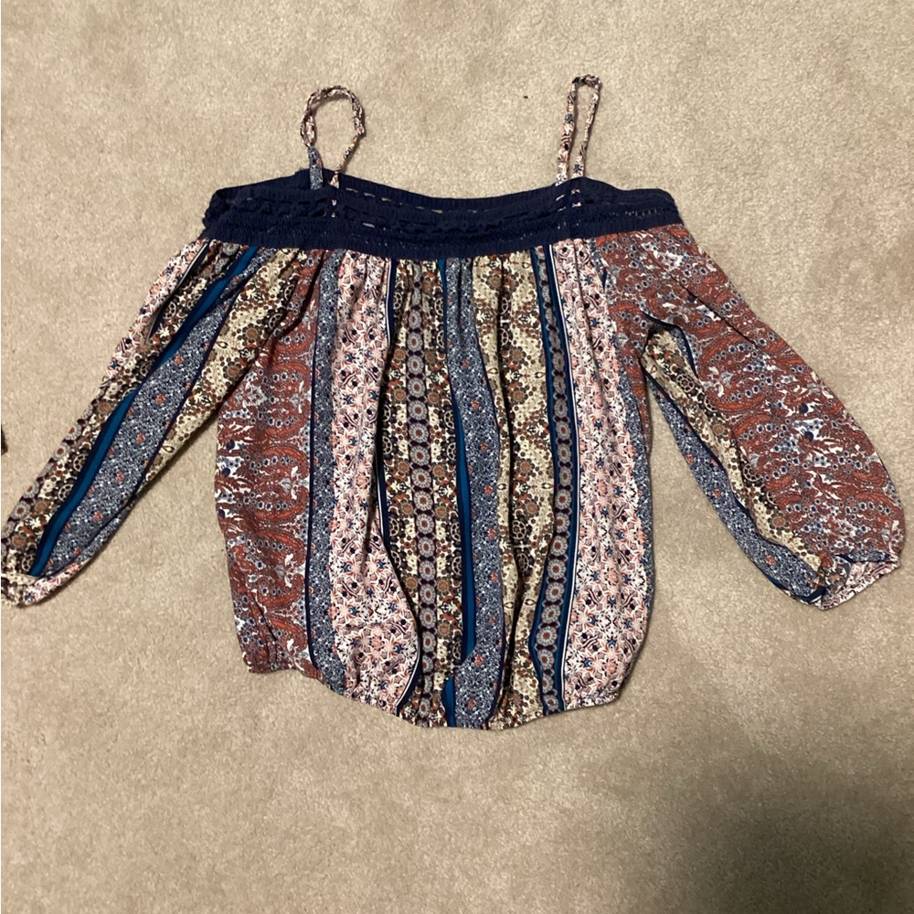Cute scrappy off the shoulder shirt